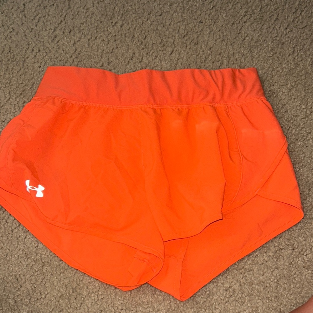 Women’s Under armor dri-fit shorts